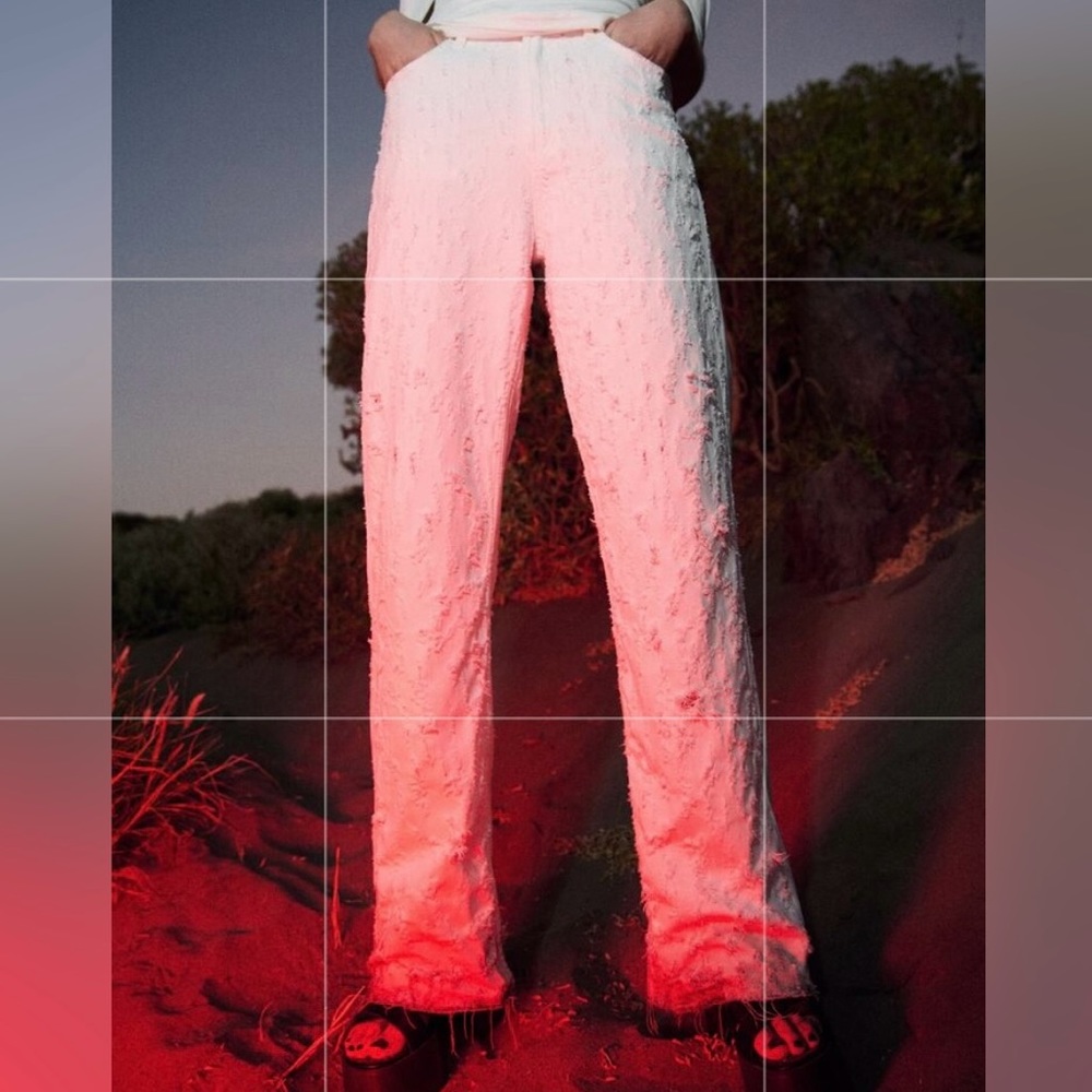 New Zara High Rise Wide Leg Torn Ripped Oyster White Jeans 6045/030 Size 4